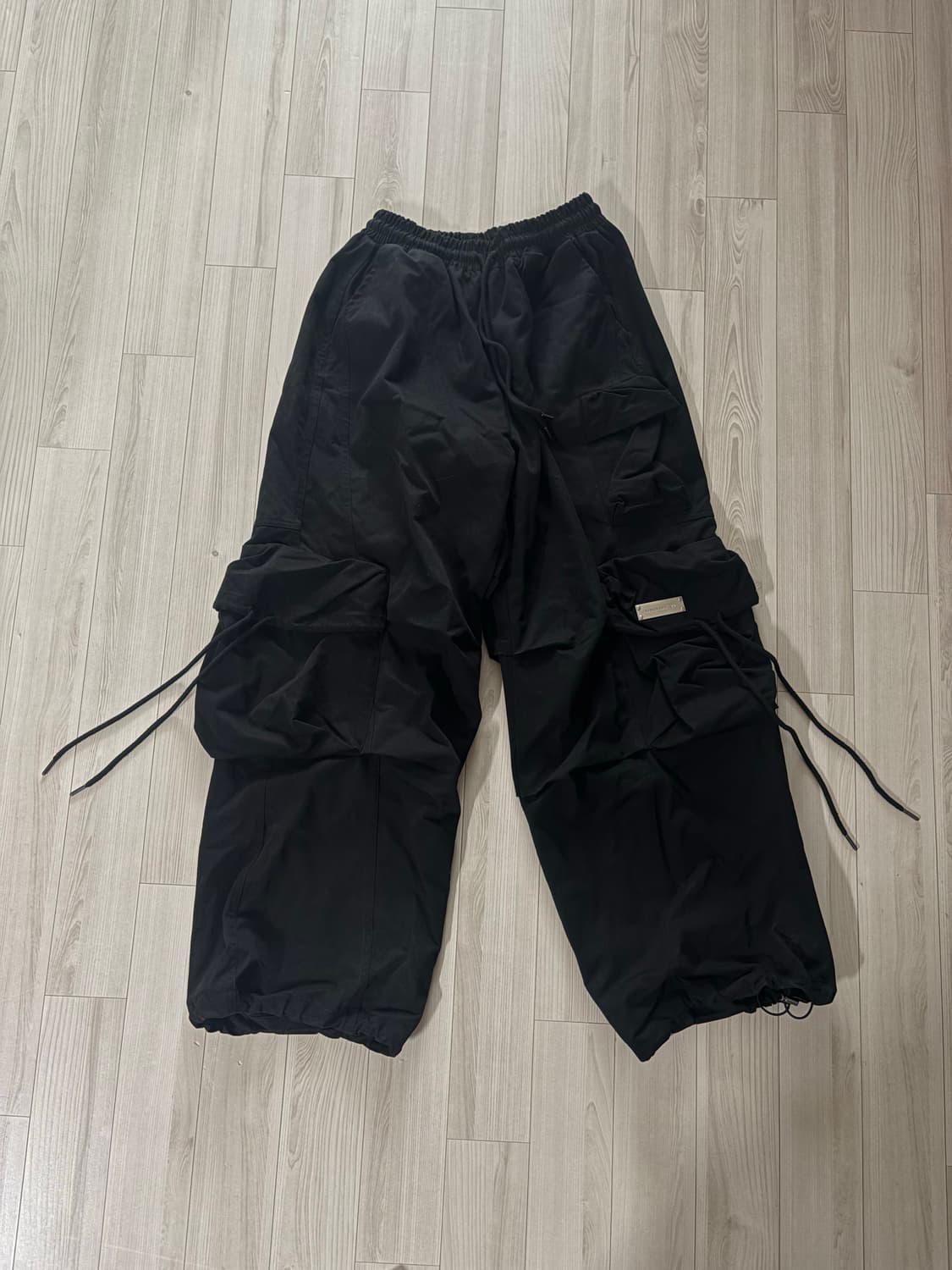 YEEL SOLID POCKET WIDE BANDING PANTS 상품이미지4