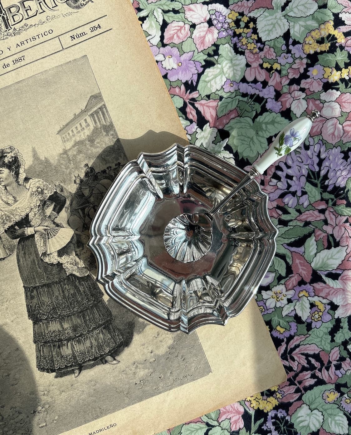 영국 앤틱 치펜데일 실버플레이트 볼 상품이미지1