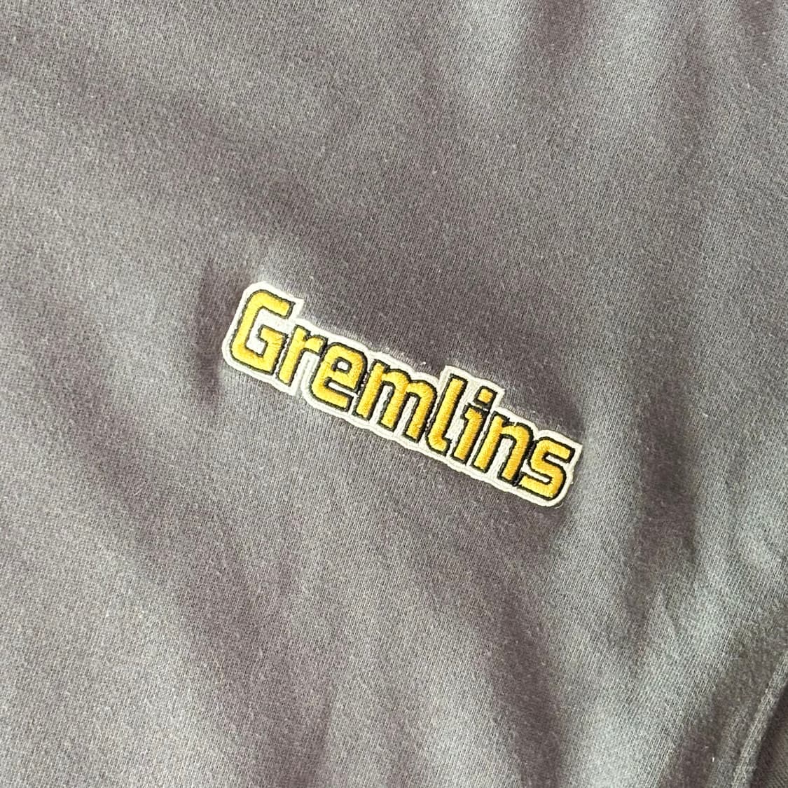 그렘린 기즈모 자수 그래픽 차콜 맨투맨 상품이미지4