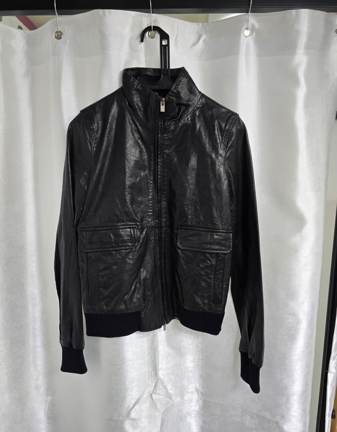 띠어리 블랙 봄버 자켓 상품이미지1