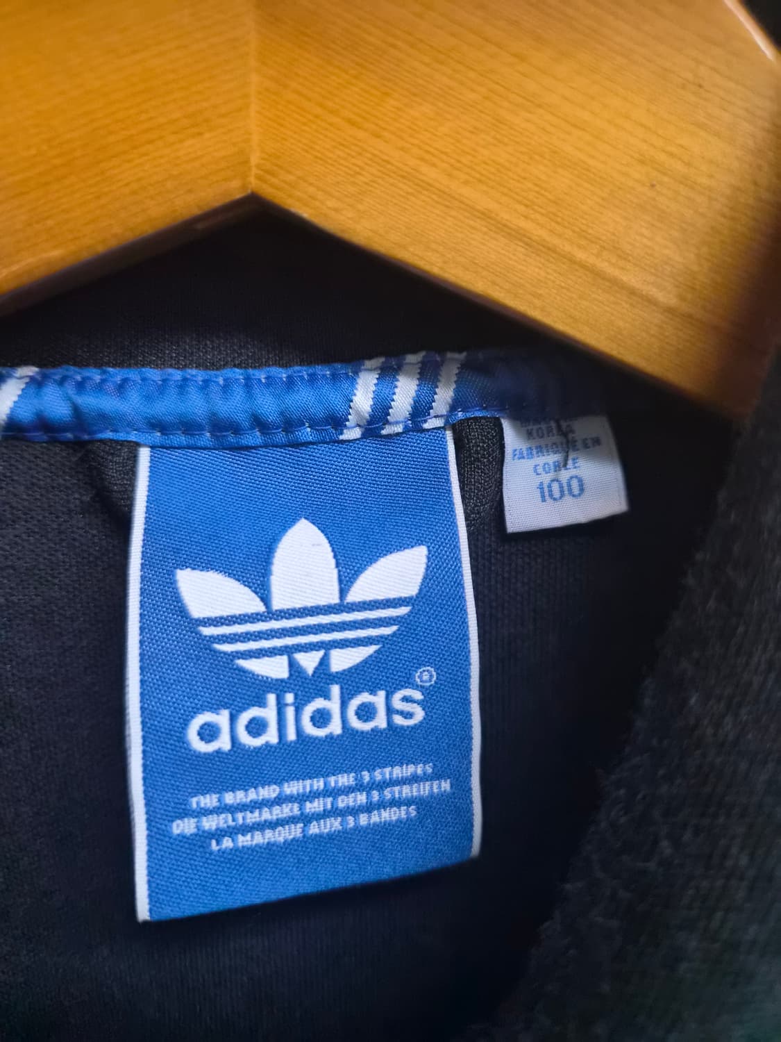 100) 아디다스 유로파 블랙 팝니다 상품이미지3