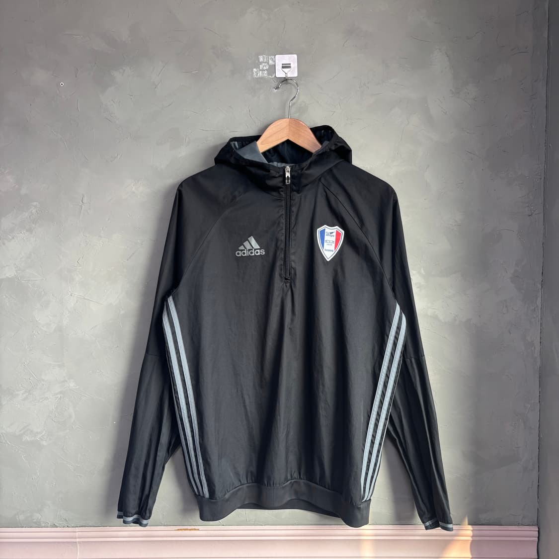 아디다스 수원삼성 반집업 바람막이 상품이미지1