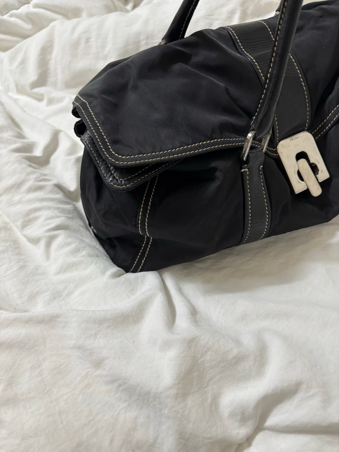 프라다 포코노 나일론 바게트백 숄더백 (정품) 상품이미지4