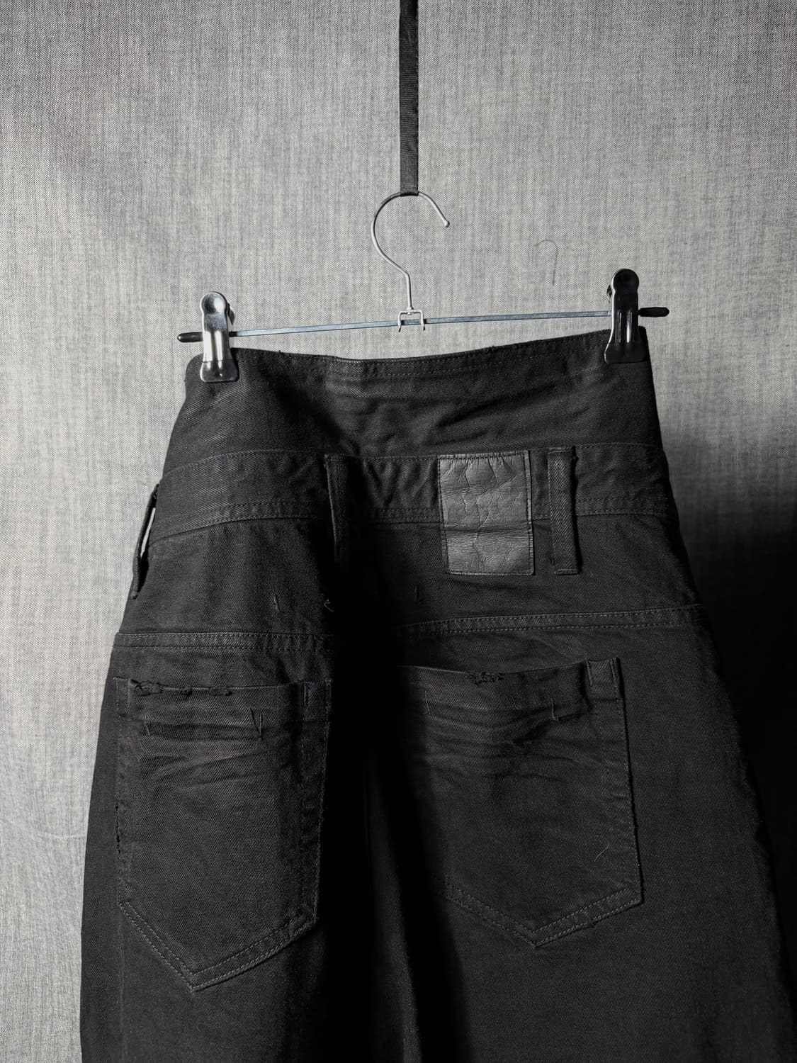 율리우스 커팅 데님블랙진 상품이미지4