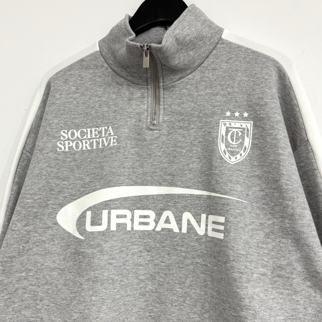 [새상품] 기모 맨투맨 반집업 상품이미지2