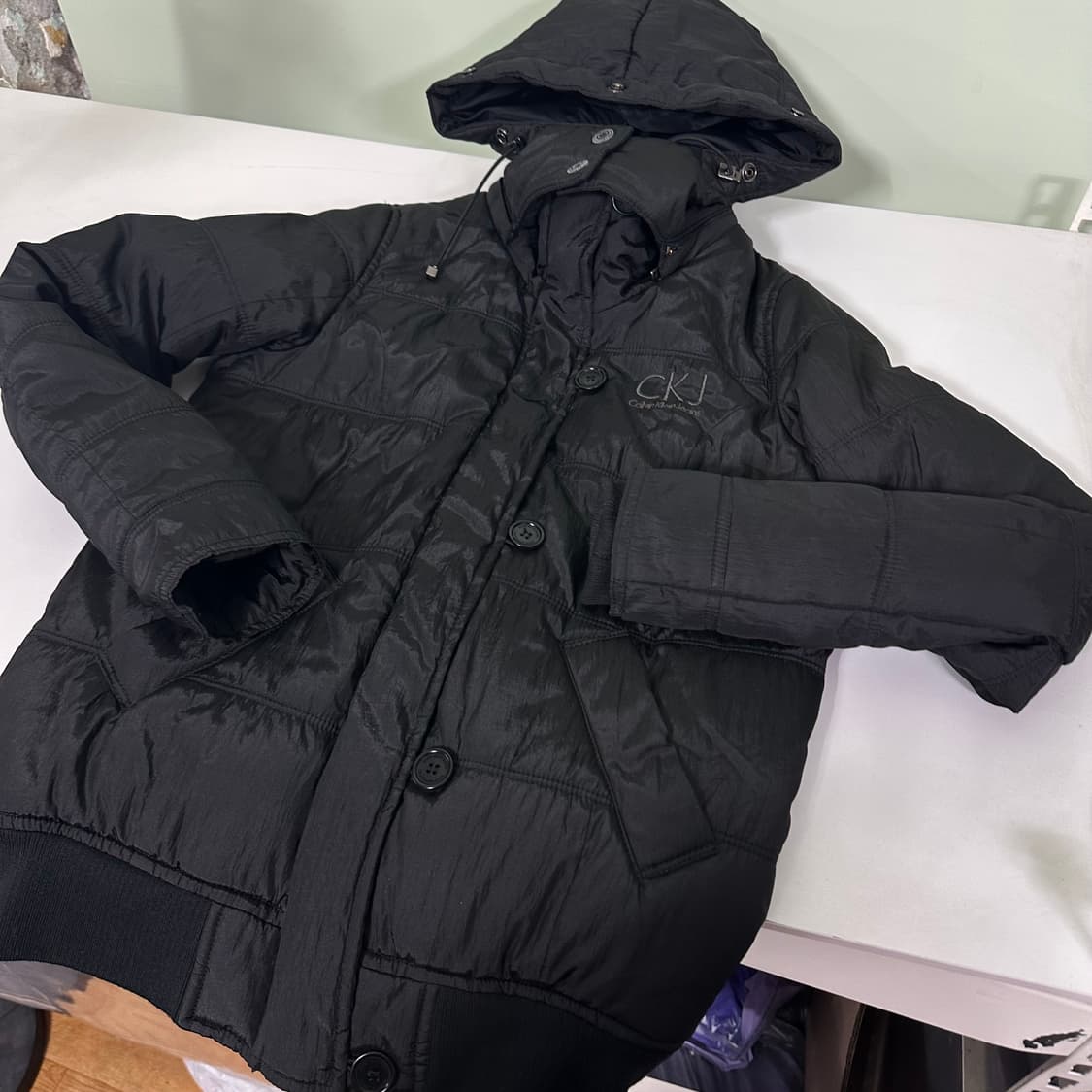 우먼S 캘빈클라인 CK 블랙 패딩 상품이미지2