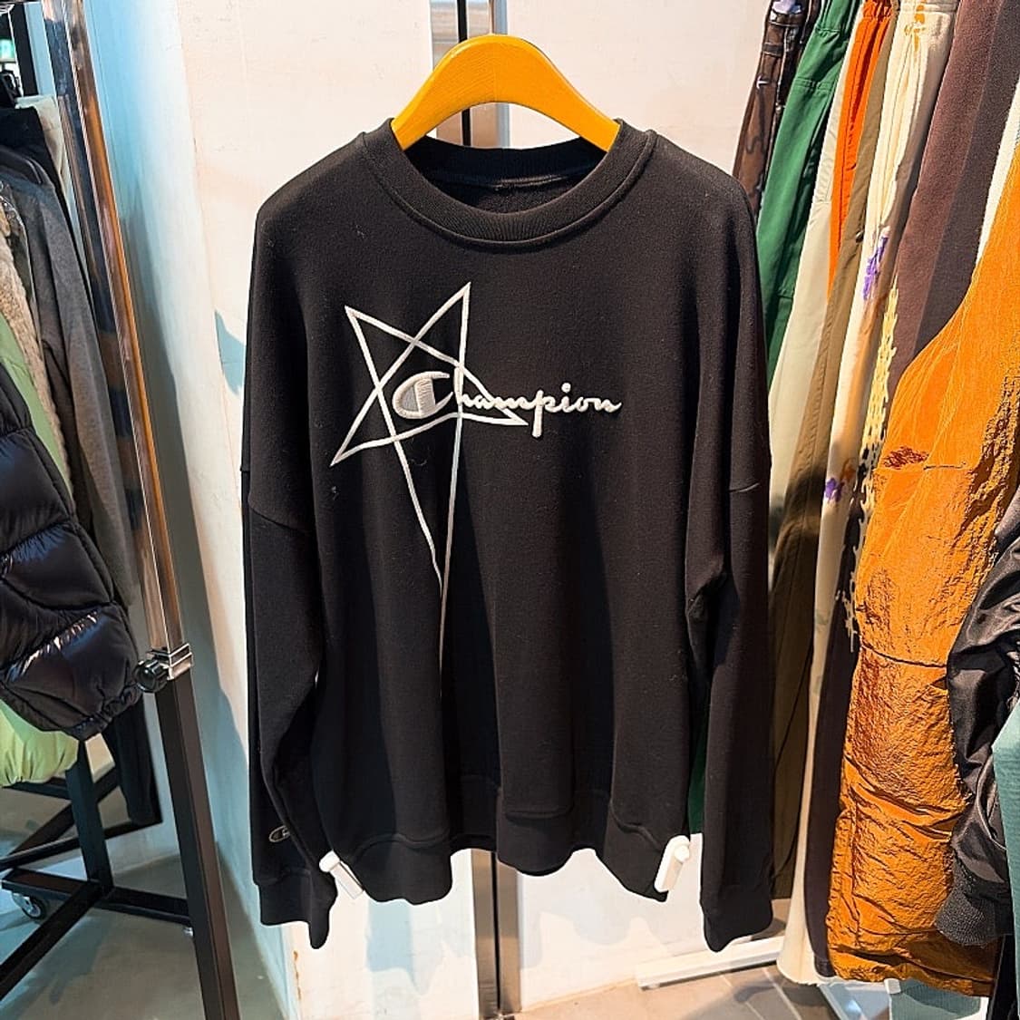 (정품/새상품) 릭 오웬스 X 챔피온 여성 블랙 자수 로고 맨투맨 상품이미지1