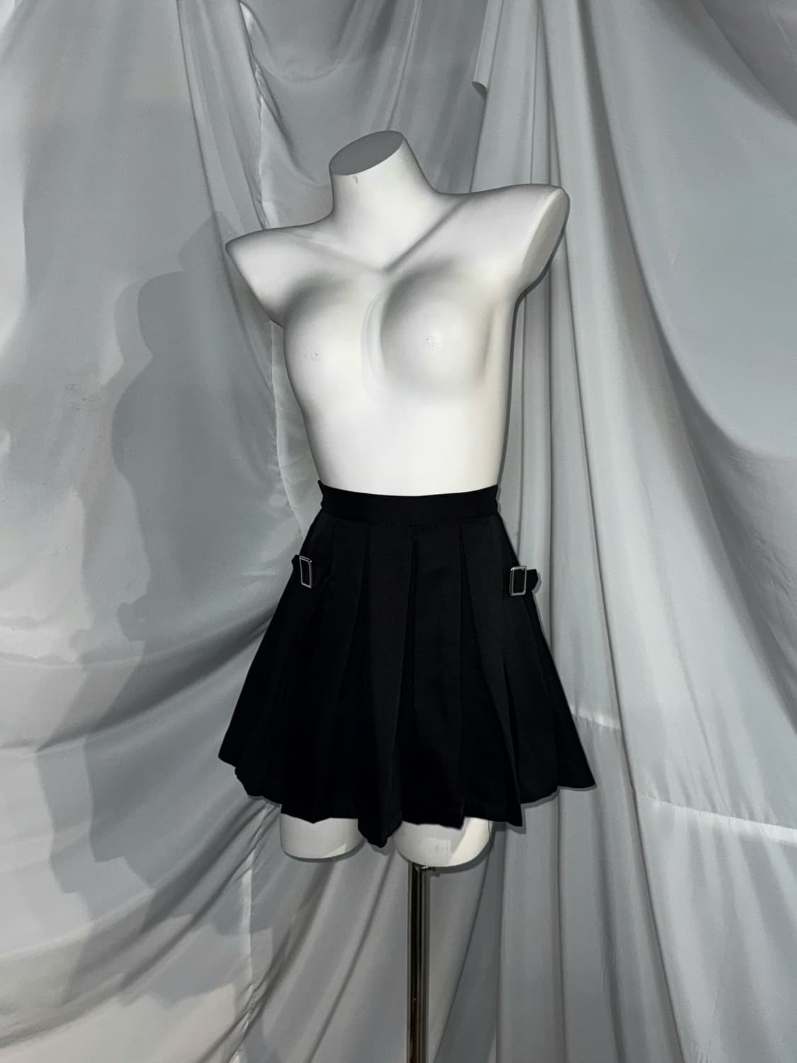 Dig Deep 디그딥 골드 글리터 프린팅 데일리펑크 해골 코디세트  상품이미지2