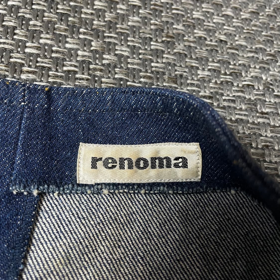 RENOMA 진청 스터드 큐빅 데님 오프숄더 상의 상품이미지5