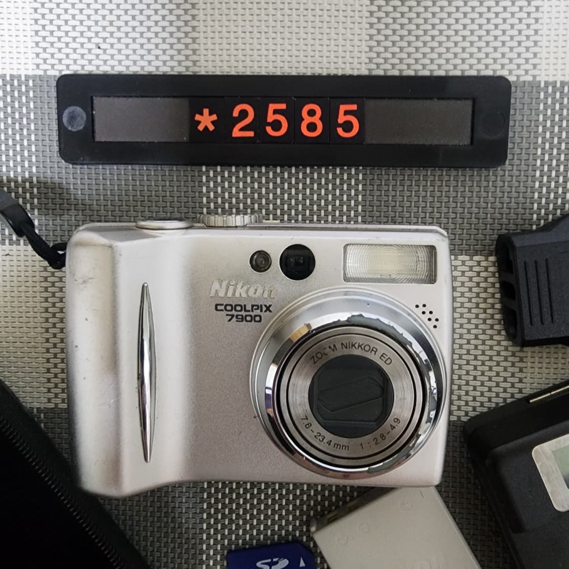 니콘 쿨픽스 7900 실버바디 디지털카메라 파우치포함 상품이미지2