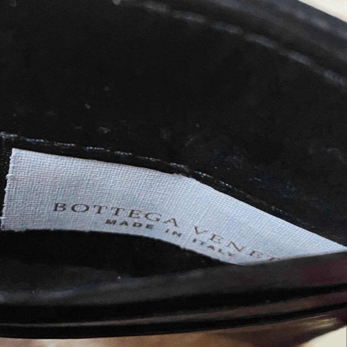 [정품] 보테가베네타 스퀘어 엠보스드 퀼티드 카드지갑 상품이미지7