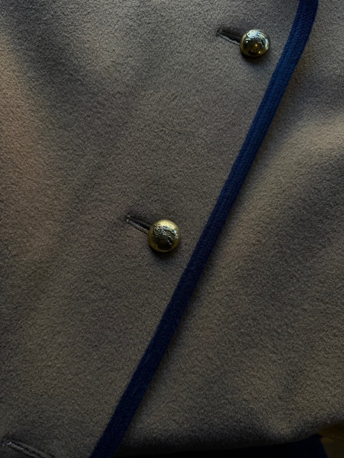 버버리 금장 케이프 자켓 100 상품이미지5