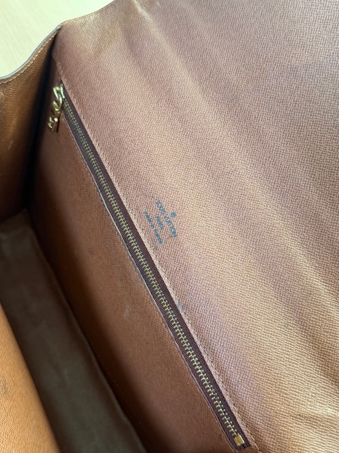 루이비통 몽소 모노그램 캔버스 26 상품이미지4