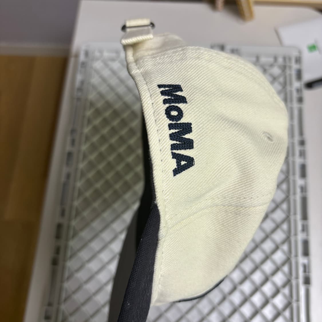 (크림보다 12000원 싸다!)뉴에라 MOMA 양키스 캡 상품이미지4