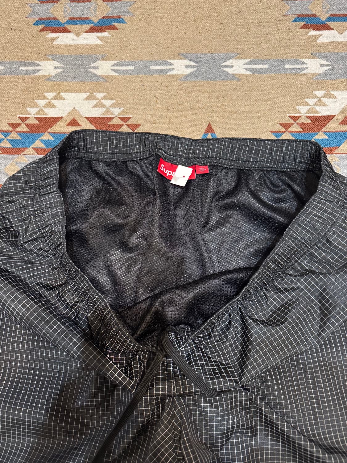 [XL] 슈프림 리플렉티브 립스탑 트랙 팬츠 블랙 - 25SS 상품이미지2