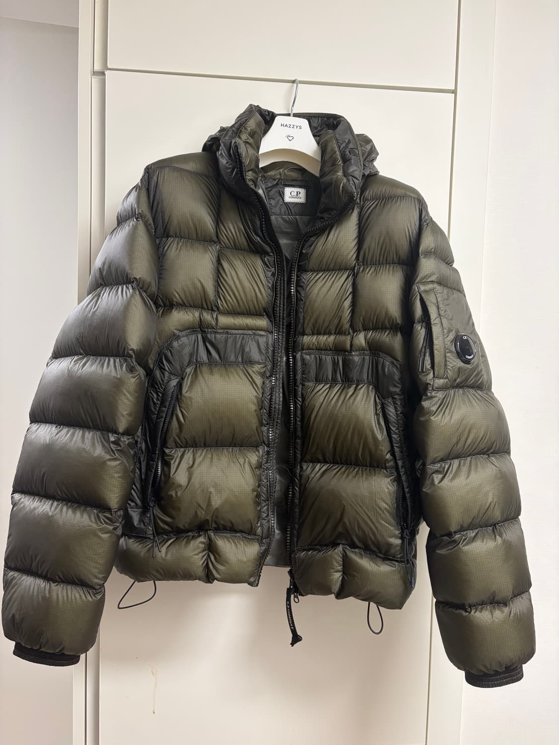 cp컴퍼니 24FW dd 쉘 리프 그린 L 판매합니다 상품이미지2