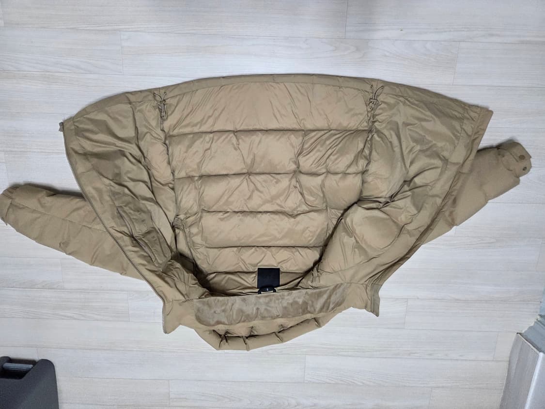 코오롱스포츠 패딩 판매합니다[사이즈105] 상품이미지3