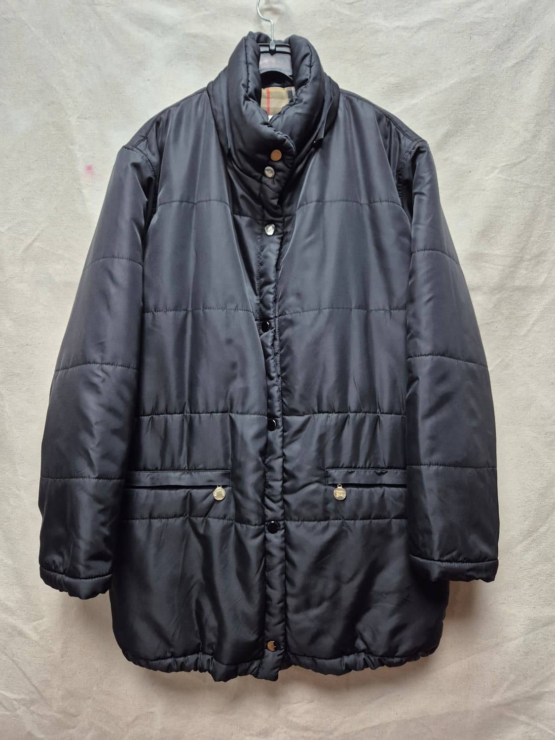 버버리 패딩 블랙 상품이미지1