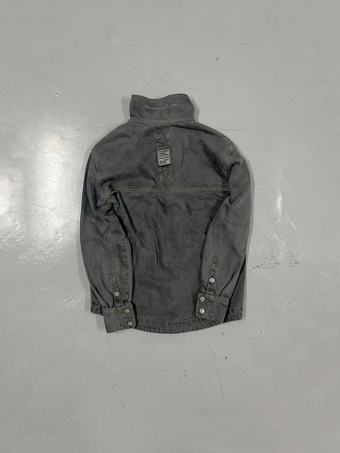 플라스틱프로덕트 MPa TRAPEZOID JACKET 상품이미지4