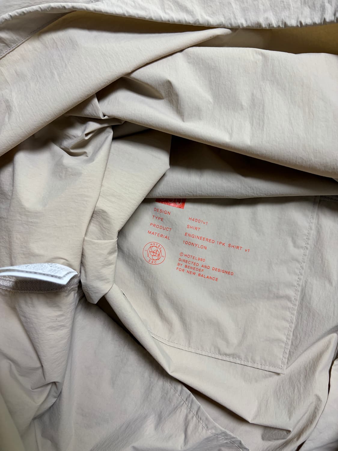 뉴발란스x호텔990 엔지니어드 1PK 셔츠 베이지 L사이즈 판매 상품이미지5