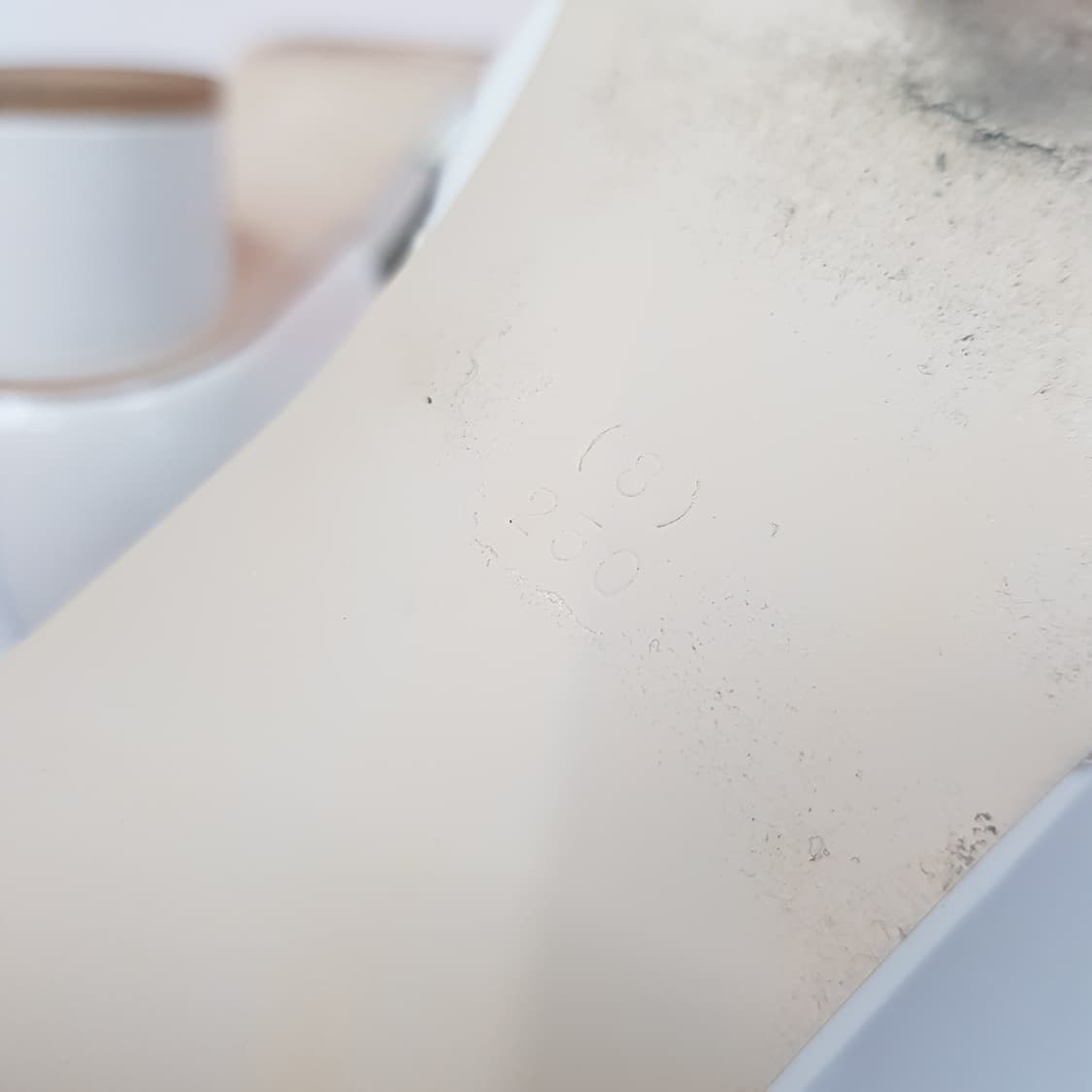 구호 KUHO 에나멜  로우힐  슬링백 250사이즈 상품이미지6