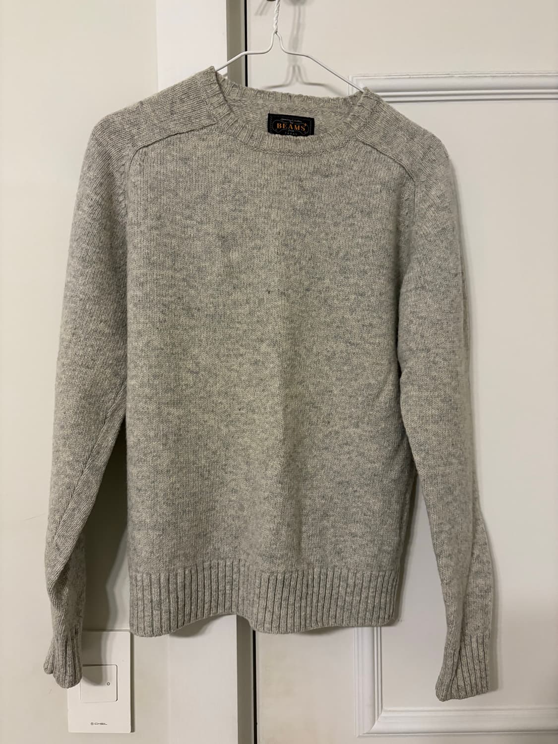 빔즈 울100 니트 상품이미지1