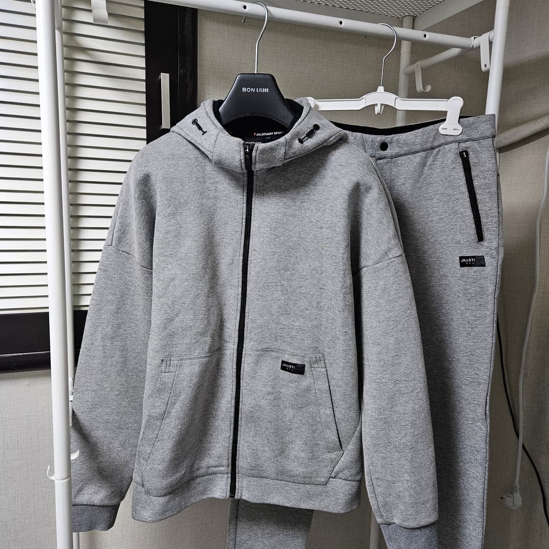 100 ) 질스튜어트 스포츠 후드 조거팬츠 세트 상품이미지1