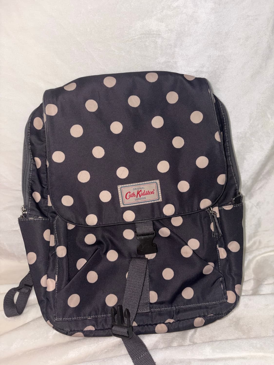 캐스키드슨 그레이 도트 백팩 상품이미지1