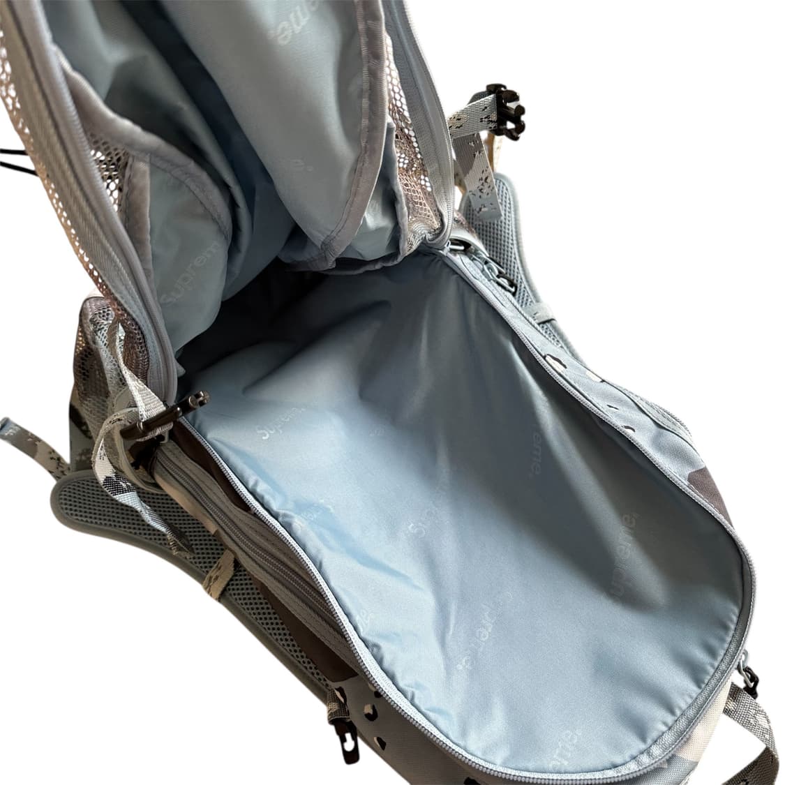 슈프림 20ss 블루 초콜릿 칩 카모 백팩 상품이미지4