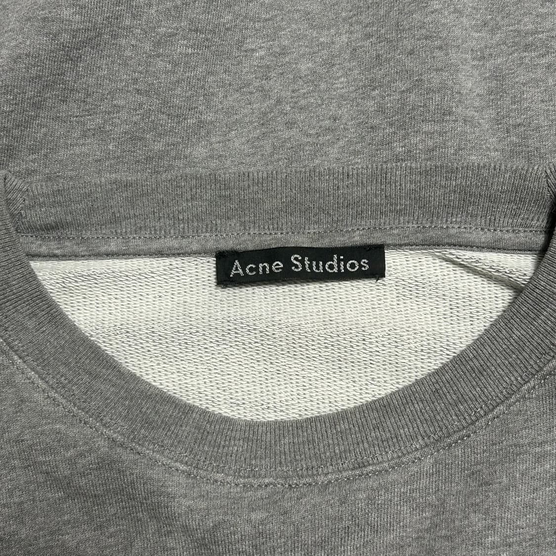 Acne Studios 페이스 로고 그레이 맨투맨 상품이미지2