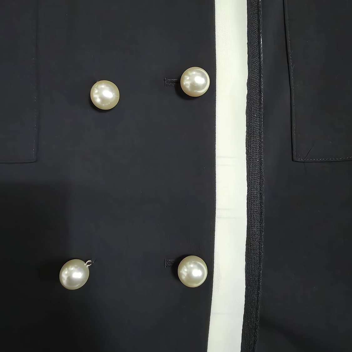 (55)여성 메르헨 블랙 배색 펄버튼 자켓 상품이미지4