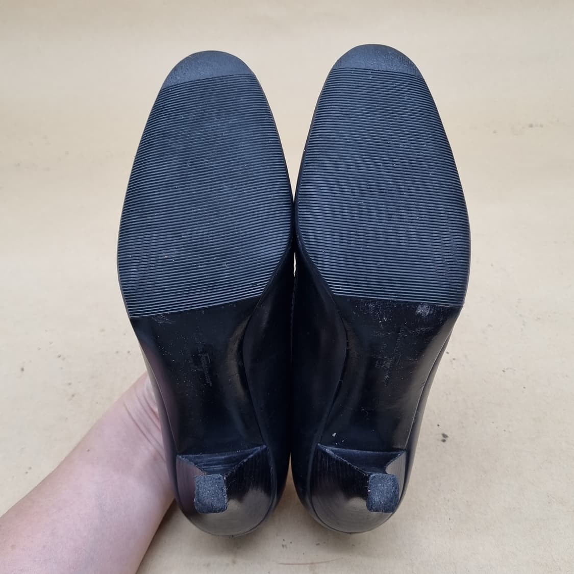 페라가모 여성구두 5.5  225 굽7 상품이미지3