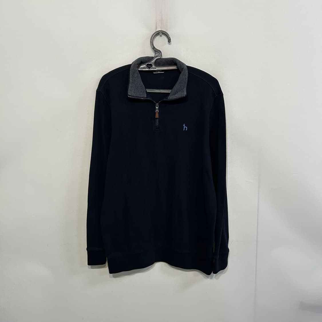 헤지스 2022 남성 니트 반집업 100 상품이미지1