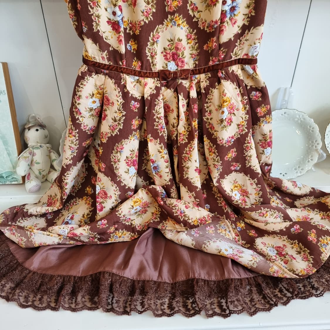 리즈리사(Liz Lisa) 초코 플로럴 메달리온 원피스 상품이미지6