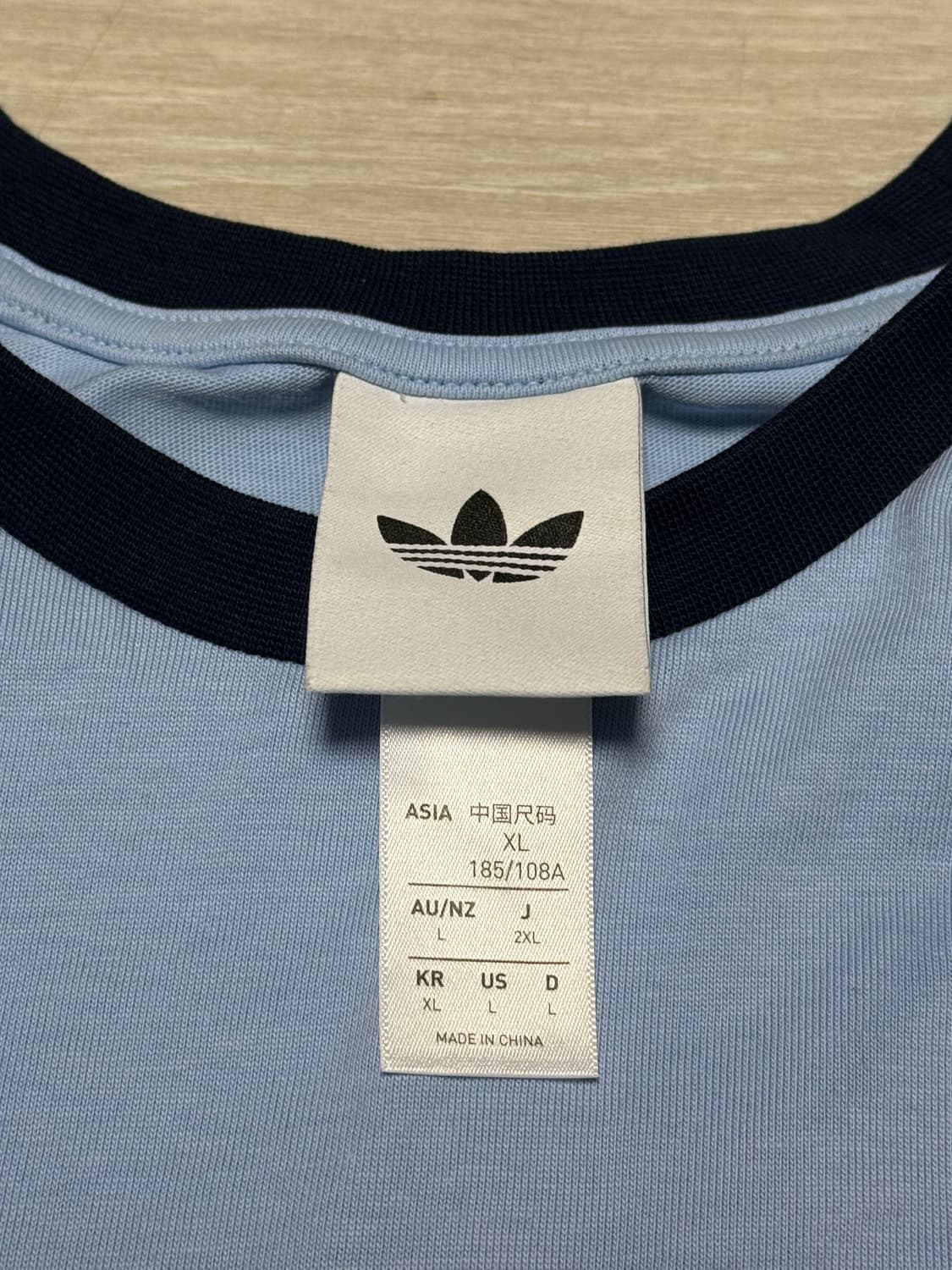 아디다스 x 오아시스 하늘색 긴팔티 상품이미지9