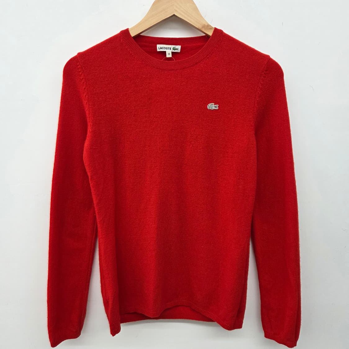 라코스테 레드 브이넥 니트 여성 S 상품이미지2
