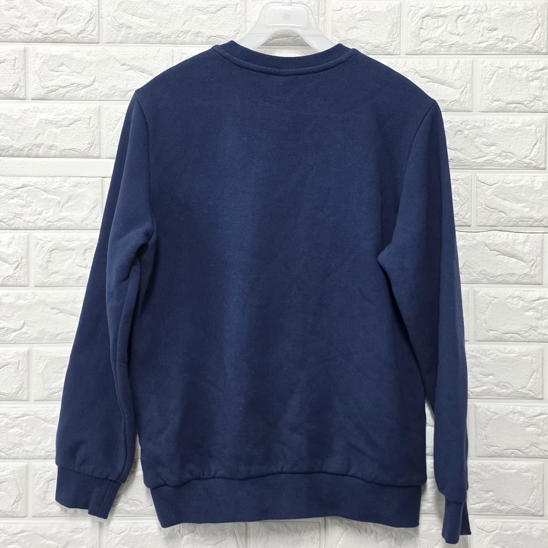 택포) 게스 GUESS 1981 네이비 맨투맨 150 새상품 상품이미지4