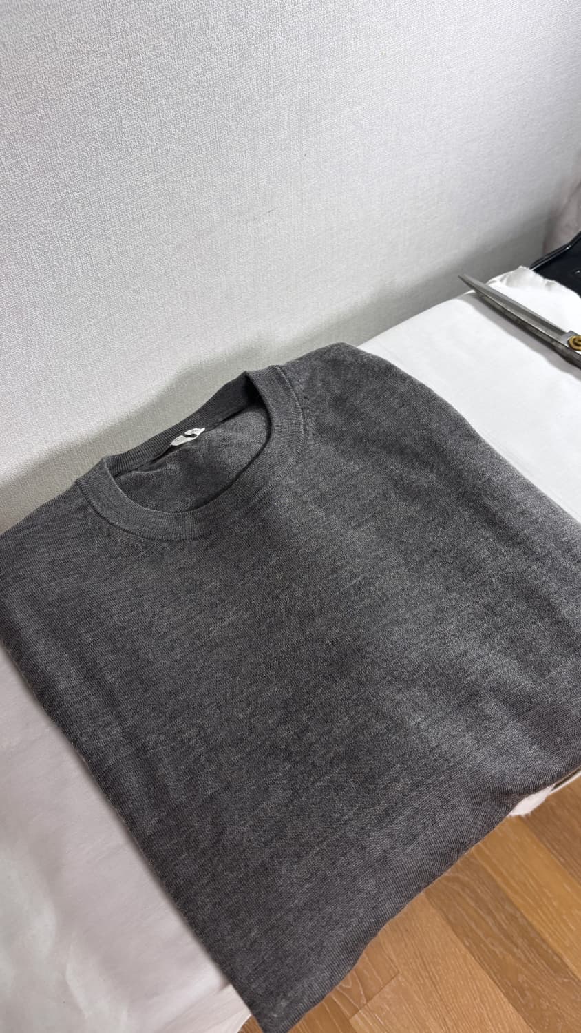 택포/S급) 아르켓 울 그레이 니트 스웨터 상품이미지5