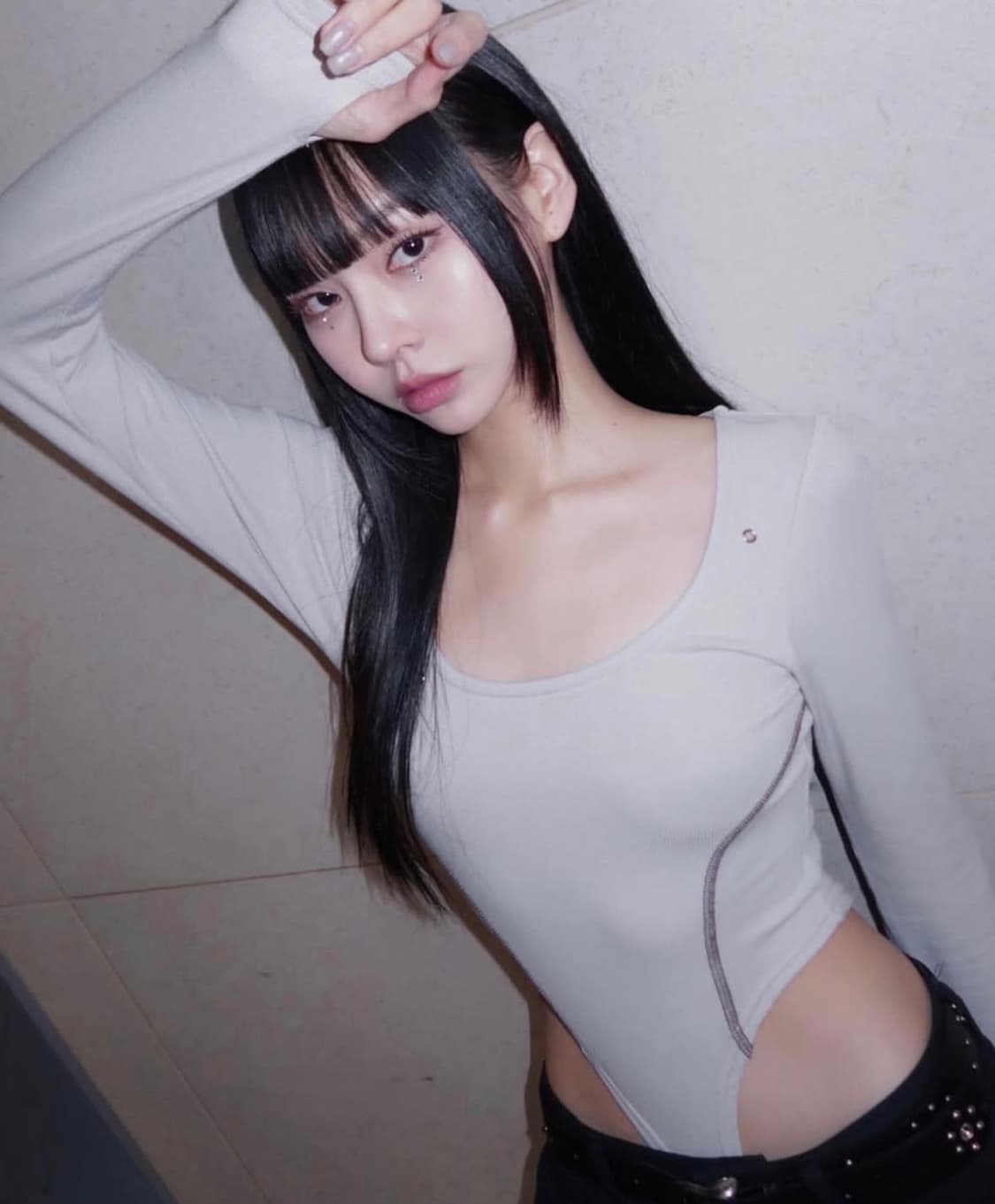 [단종] 라인 스티치 바디수트 누드그레이 상품이미지1