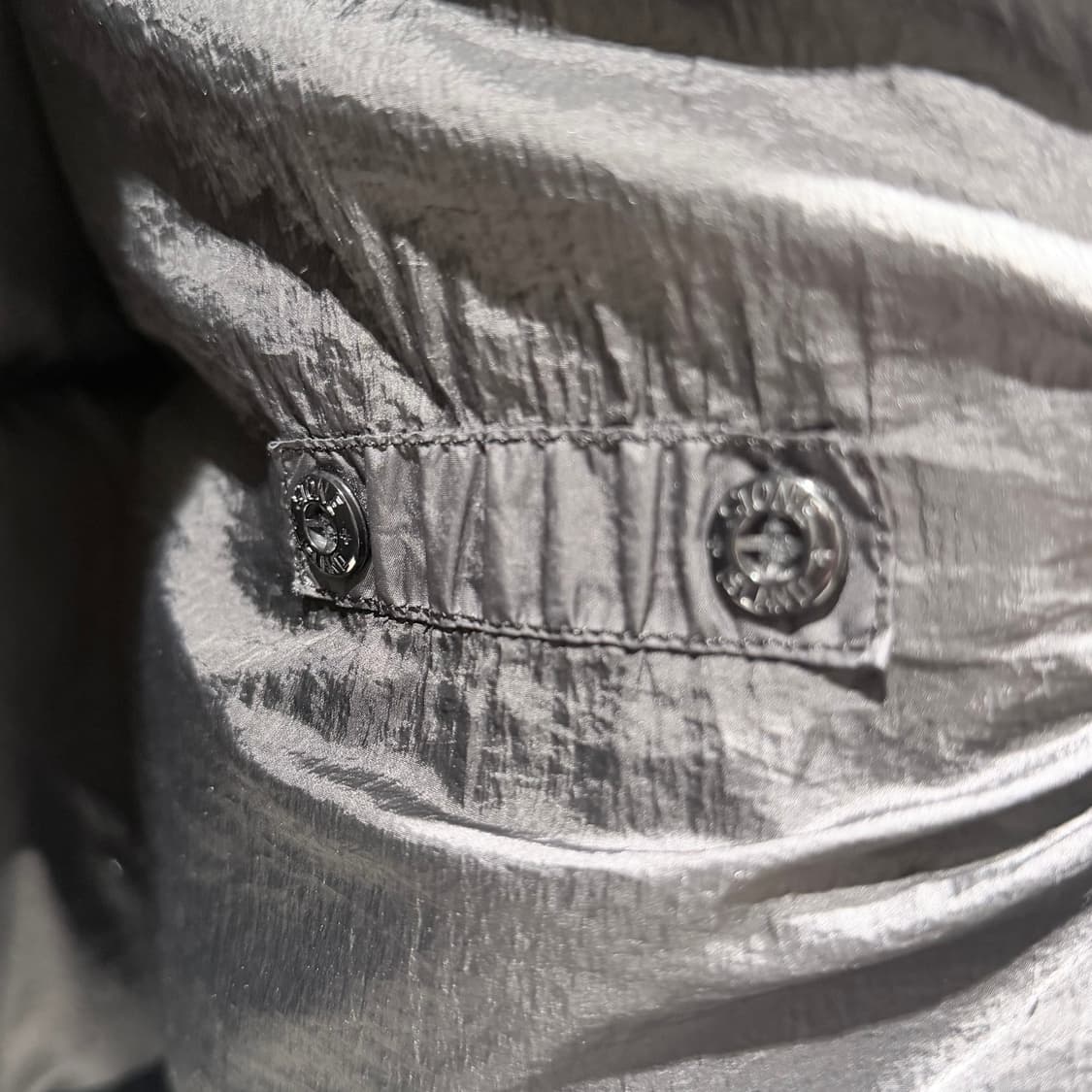 (A+/M) / 스톤아일랜드 크링클랩스 후드 롱 다운 패딩 블랙 상품이미지6