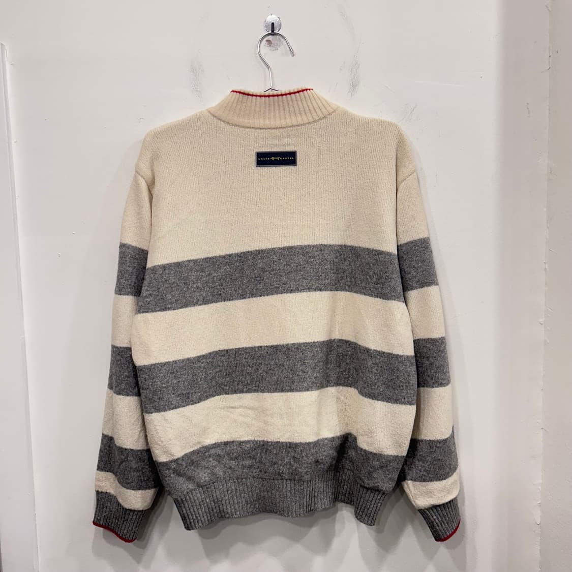 루이까스텔 골프 스트라이프 반집업 니트 상품이미지5