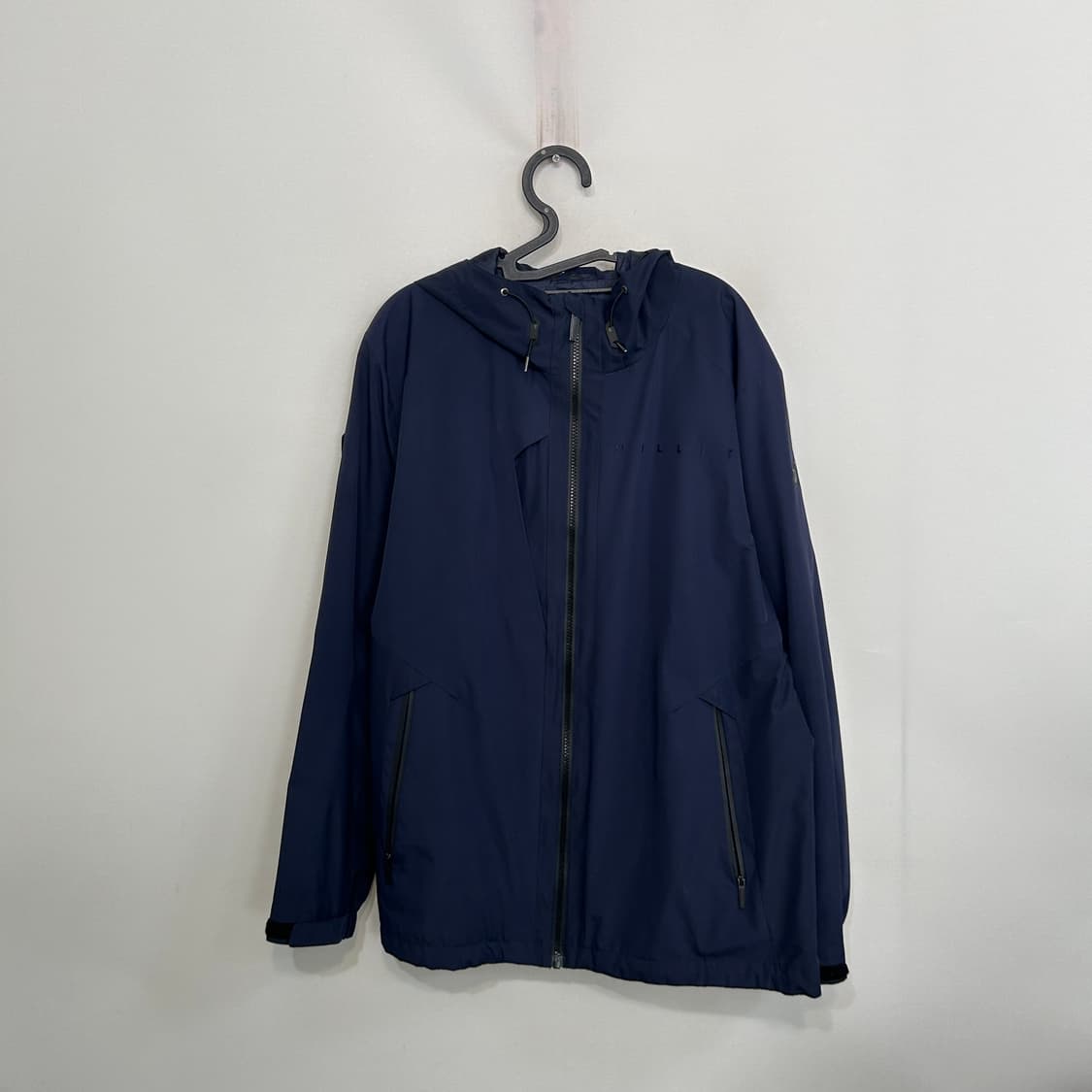 밀레 남성 바람막이 105 상품이미지1