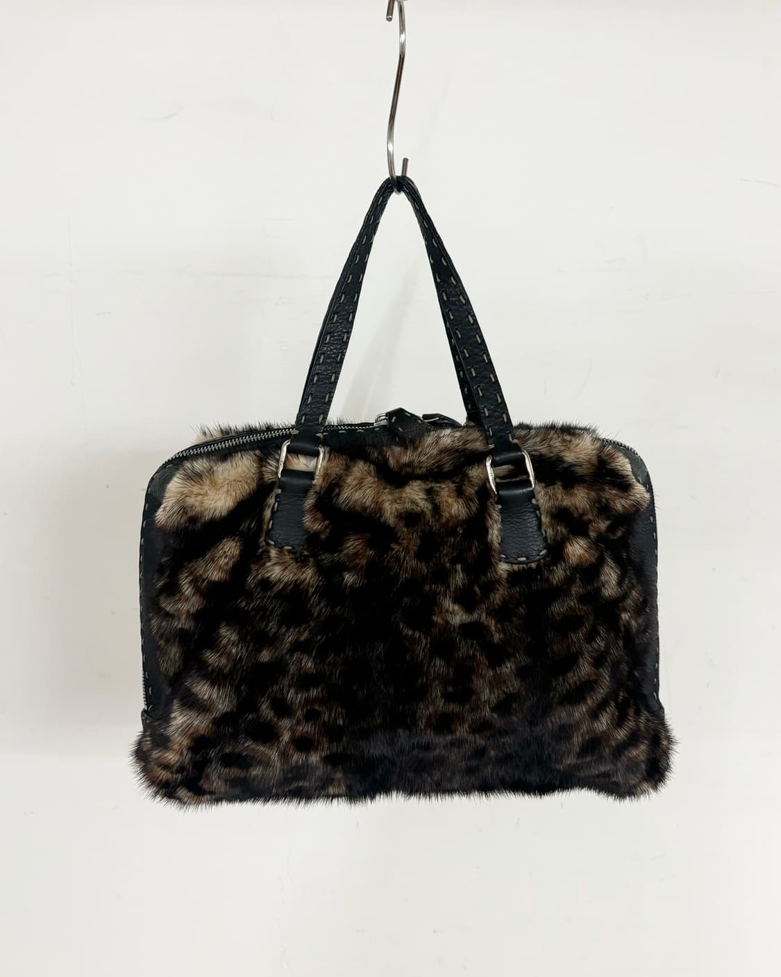 펜디 레오파드 퍼 토트백 상품이미지4