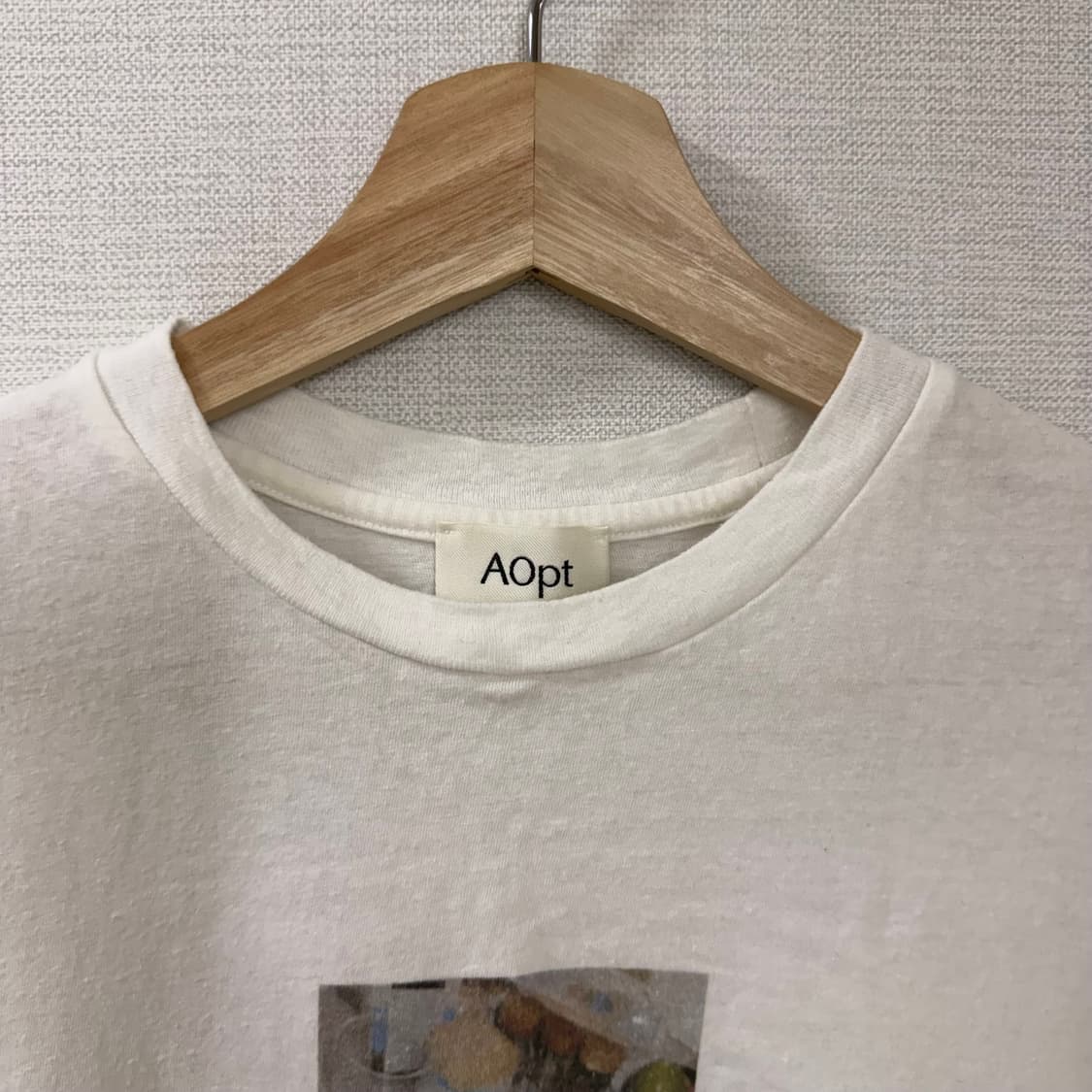 아옵트 x bella wooyoug 빈티지 스타일 티셔츠 상품이미지2