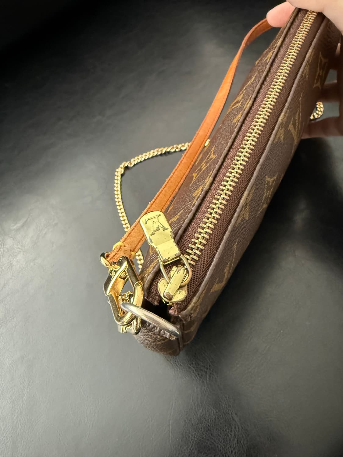 루이비통 포쉐트 악세수아 상품이미지3