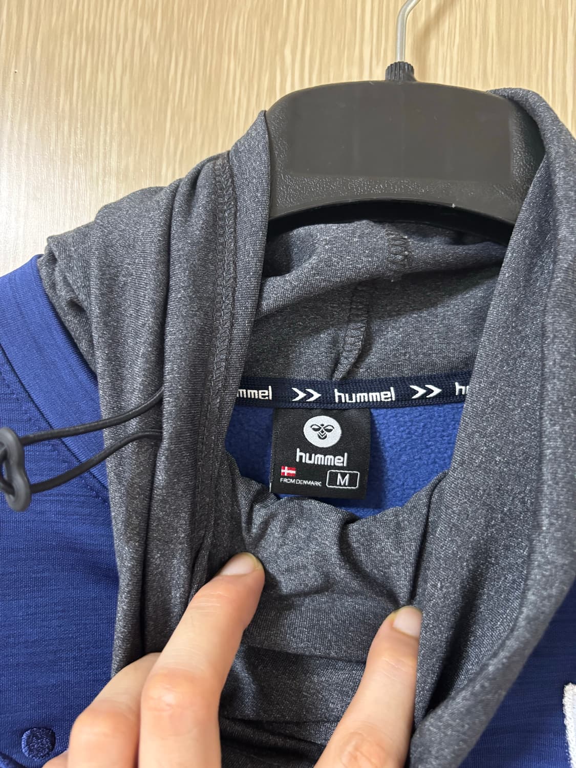 험멜 울산현대 후드 트레이닝 상의 상품이미지3