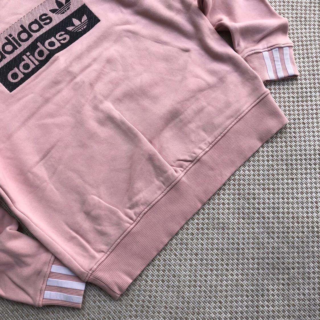  (XS) 아디다스 핑크 맨투맨 상품이미지3