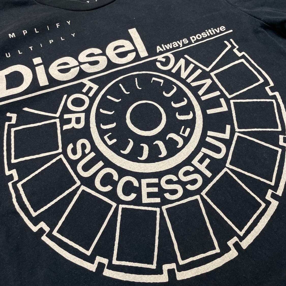 diesel 디젤 티셔츠 m  상품이미지3