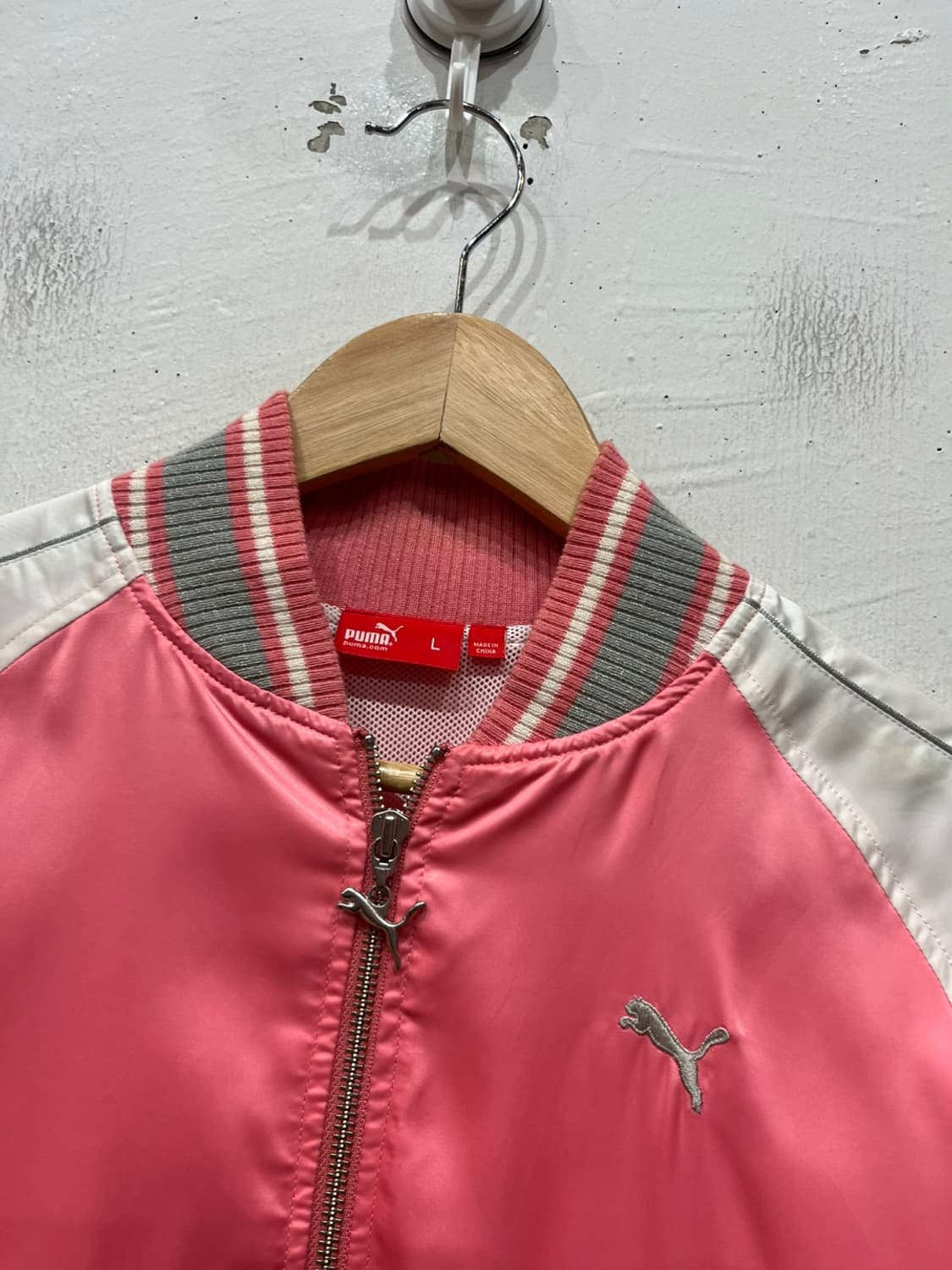 PUMA 퓨마 재팬 새틴 자켓 스타디움 자켓 우먼즈  상품이미지3