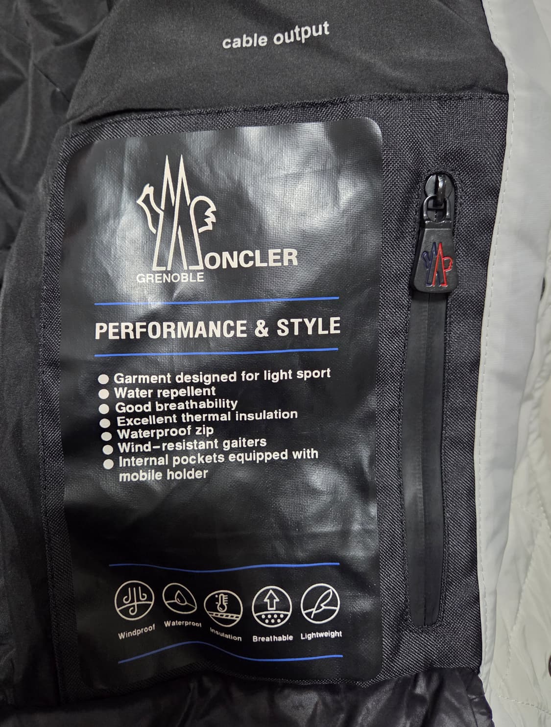 몽클레어 가이안 쇼트 다운 자켓 상품이미지4